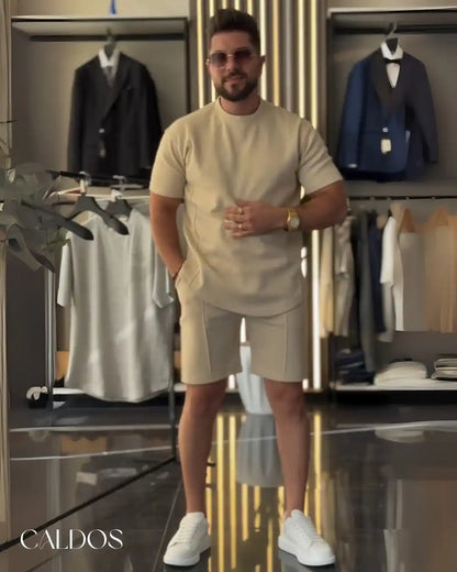 T-shirt et short assortis